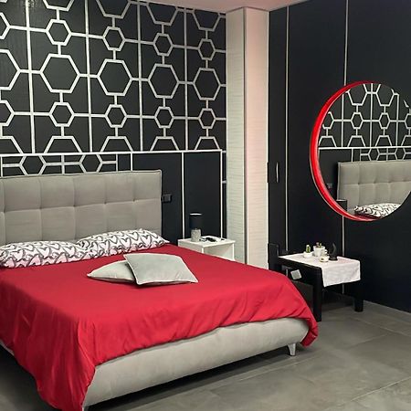 Luxury Suite Mimi Bari Kültér fotó