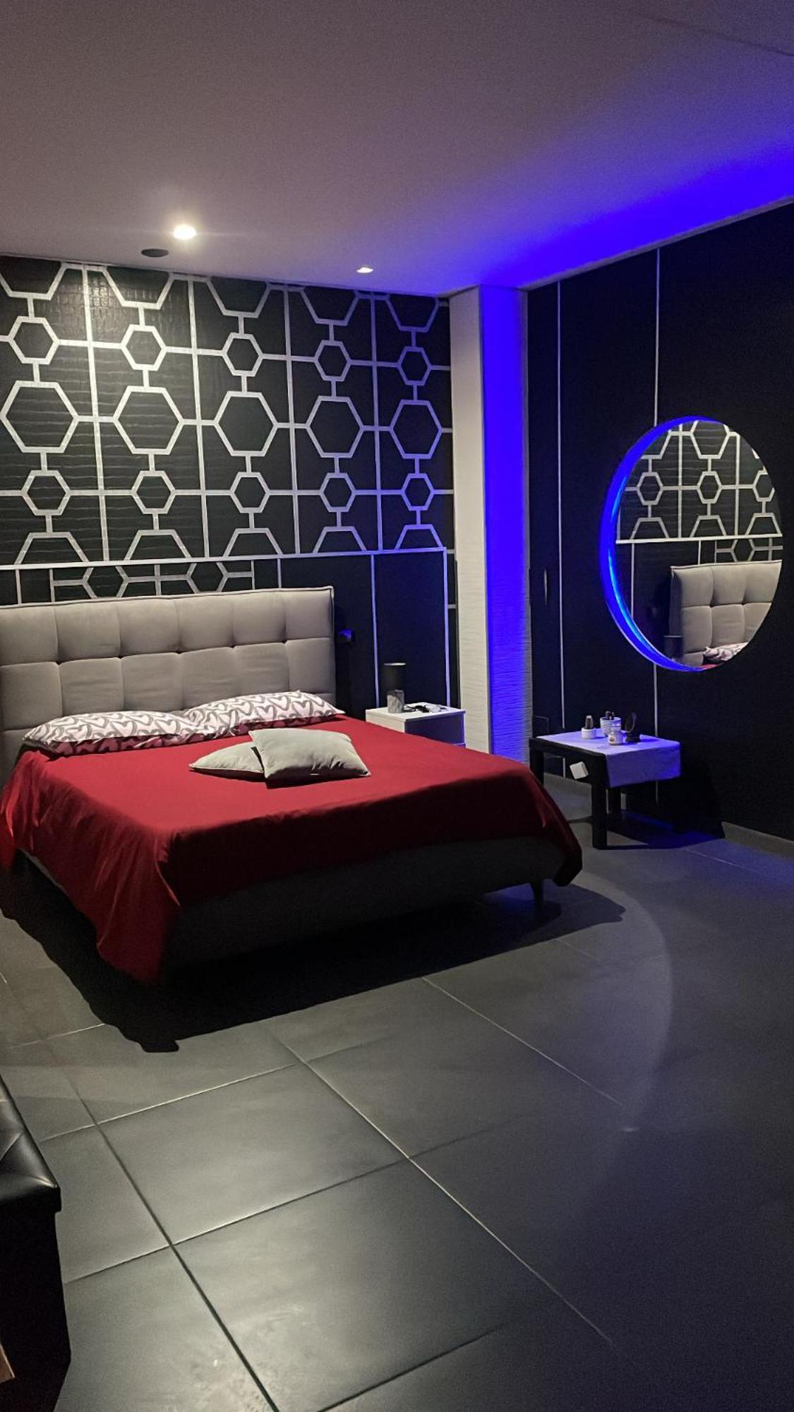 Luxury Suite Mimi Bari Kültér fotó